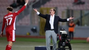 Reprezentant Polski diagnozuje powołania Urbana. "Nie robi tego na pokaz"