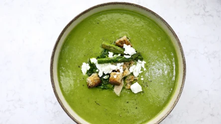 Krem z zielonych warzyw według Karoliny Stolarskiej-Bigos