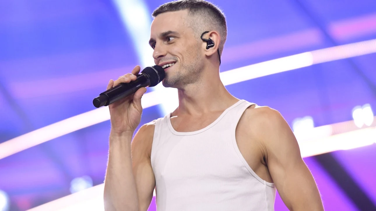 Vito Bambino Vito Bambino zapowiada muzyczną emeryturę. Poznaj szczegóły jego planów na przyszłość i nowego albumu "Polonia"!