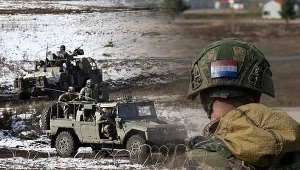 Zrobią to "jako pierwszy kraj NATO". "W całej armii"