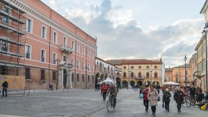 Matka pozwała syna, bo nie chciał się wyprowadzić. Wygrała