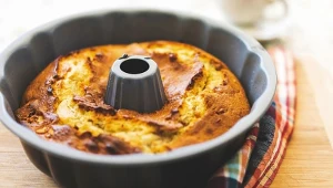 Pieczesz na Wielkanoc? Te formy do ciast w Dealz są teraz dużo tańsze przed świętami