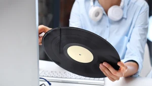 Te winyle wracają do Biedronki - takie albumy znajdziesz w promocji