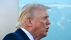 Donald Trump zamiata na giełdowych parkietach. Poniedziałkowe oświadczenie odraczające zniszczenie irańskich elektrowni wpłynęło na notowania akcji, dolara i ropy 