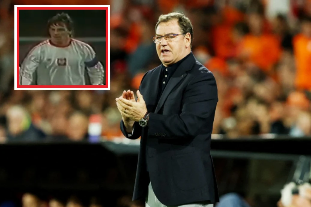 Mężczyzna w eleganckim garniturze stoi na tle rozmytego stadionu, klaszcząc w dłonie, natomiast w lewym górnym rogu widoczna jest wstawka z archiwalnym zdjęciem piłkarza w biało-czerwonym stroju reprezentacji Polski.