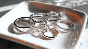 Sieć Sinsay wydała komunikat ws. pierścionków wycofanych ze sprzedaży / zdjęcie ilustracyjne