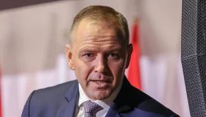 Kibice ryknęli do Nawrockiego. Powód: druk 1600. "Potwarz i rozczarowanie"