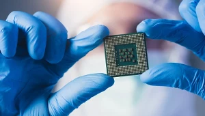 Kluczowe łańcuchy dostaw na skraju załamania. Mogą stanąć tysiące fabryk