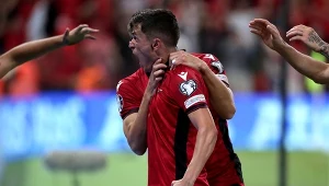 Reprezentant Albanii nie zgadza się z opinią Urbana. “To najlepsza drużyna”