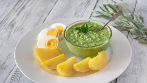 Na Wielkanoc zawsze robię taki sos chrzanowy. Zachwyca smakiem i kolorem