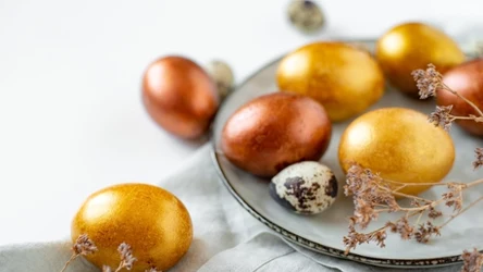 Ta przyprawa zabarwi pisanki na piękny, złocisty kolor 