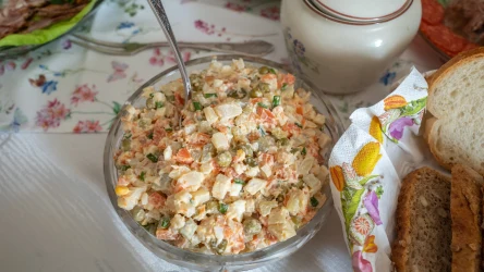 Najlepszy groszek do sałatki jarzynowej. Wychodzi świeża, chrupiąca i bardzo smaczna. 