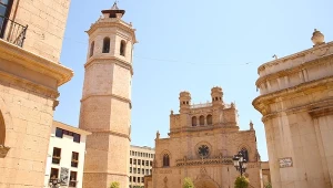 Castellón de la Plana to kameralne miasto pełne architektonicznych perełek 