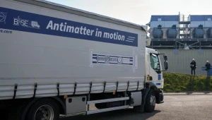 Transport wart kilka biliardów dolarów. Historyczna chwila w CERN