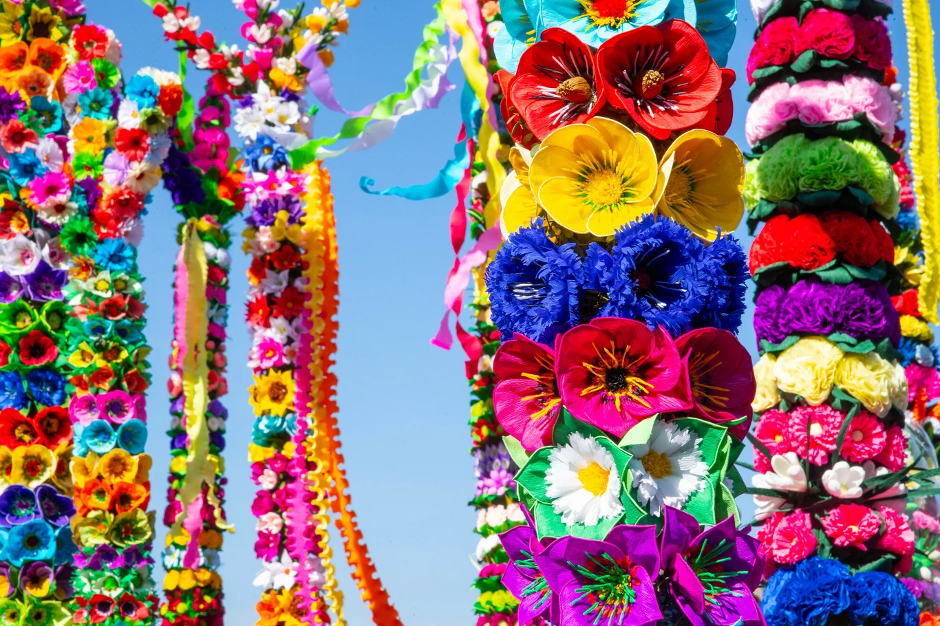 Niedziela Palmowa to dzień upamiętniający przybycie Chrystusa do Jerozolimy. Palmy wielkanocne. Jaka jest ich symbolika?