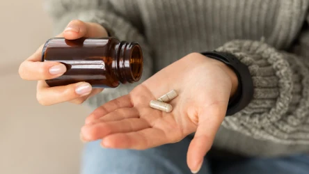 Popularna witamina na włosy i paznokcie - biotyna - może wpływać na wyniki badań krwi