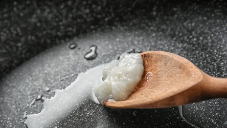 Smalec gęsi jest znany od pokoleń. Babcie w PRL-u stosowały go bardzo często