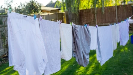 Jakiego błędu nie popełniać podczas suszenia ubrań na zewnątrz?