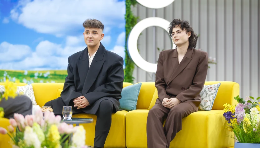 Polscy "Beauty boys" - Kamil Lichota czyli Liszotee i Stanisław Wołosz czyli Stysio w "halo tu polsat"