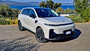 Nowy Leapmotor B10 to elektryk na benzynę. 110 tys. zł i 900 km zasięgu