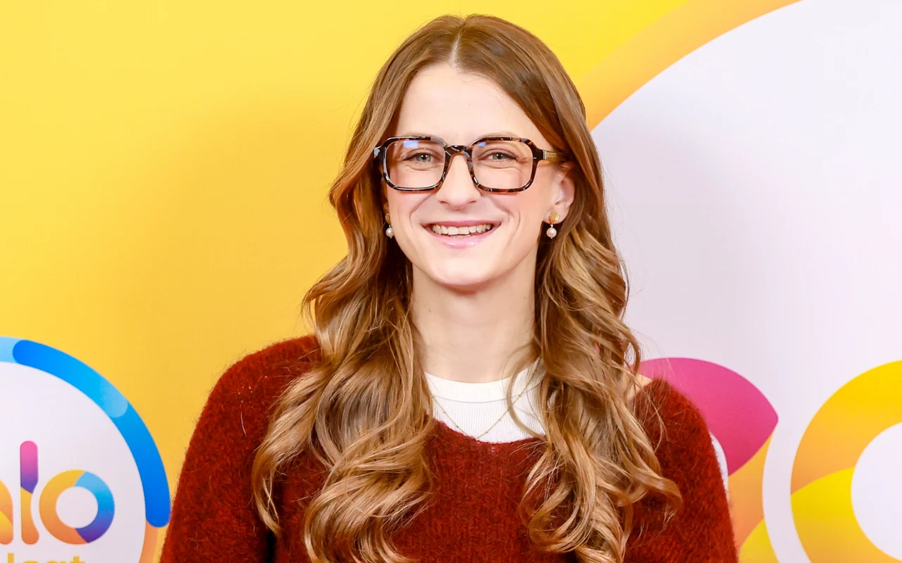 Dominika Kiprowska w "halo tu polsat" Dominika Kiprowska, podróżniczka, która odbyła pielgrzymkę do Santiago de Compostela w intencji chorego dziadka