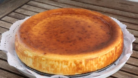 Jak zrobić chudszą wersję sernika? Istnieje prosty sposób