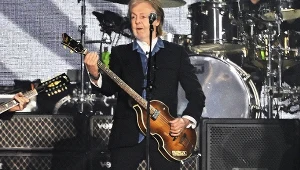 Zwrócił uwagę na zachowanie fanów. "Dziewczyny tego nie robiły"