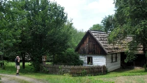 To jeden z najpiękniejszych skansenów w Polsce. Idealny na majówkę 