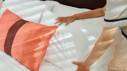 Czy znasz wielkanocne przesądy związane z sypialnią? W święta lepiej nie ścielić łóżka