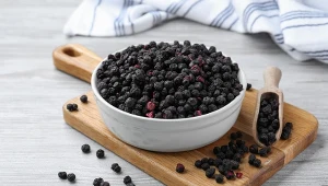 Możesz chrupać jako przekąskę lub dodać do owsianki.