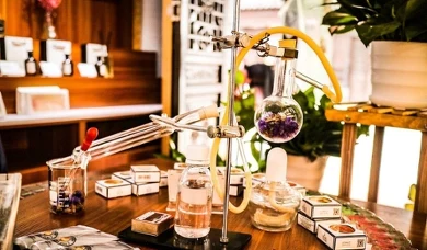 Dlaczego woda perfumowana Lattafa Yara stała się tak popularna wśród miłośników zapachów?