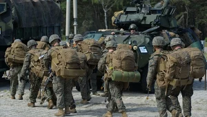 Wspólne manewry żołnierzy NATO, zdjęcie ilustracujne