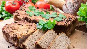 Ten pasztet robię co roku na Wielkanoc. Znika ze stołu jako pierwszy 