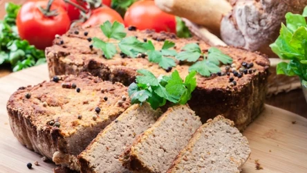 Zawsze robię ten pasztet na Wielkanoc. Znika ze stołu jako pierwszy. 