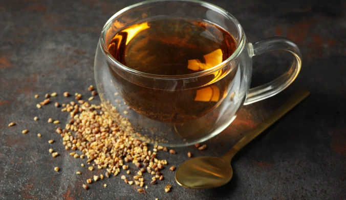 Herbatę z gryki pij na pękające naczynka, stany zapalne i cholesterol. Smakuje orzechowo