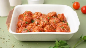 O tę zapiekanę z klopsami ciągle prosi rodzina. Można jeść nawet w piątek
