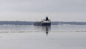 Szwedzka Straż Przybrzeżna przejęła statek należący do "floty cieni", zdj. ilustracyjne