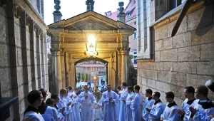 Procesja rezurekcyjna 