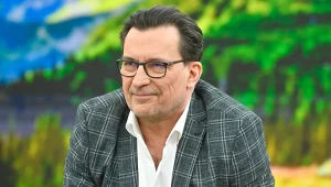 Dariusz Kordek w "halo tu polsat"