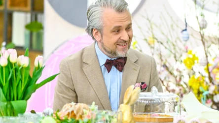 Adam Jarczyński ekspert savoir-vivre w "halo tu polsat"