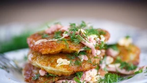 Placki w tej wersji są pyszne i jeszcze bardziej sycące