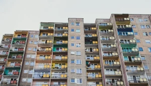 Znaki zodiaku w bloku. Sąsiedzi, których nigdy nie zignorujesz 