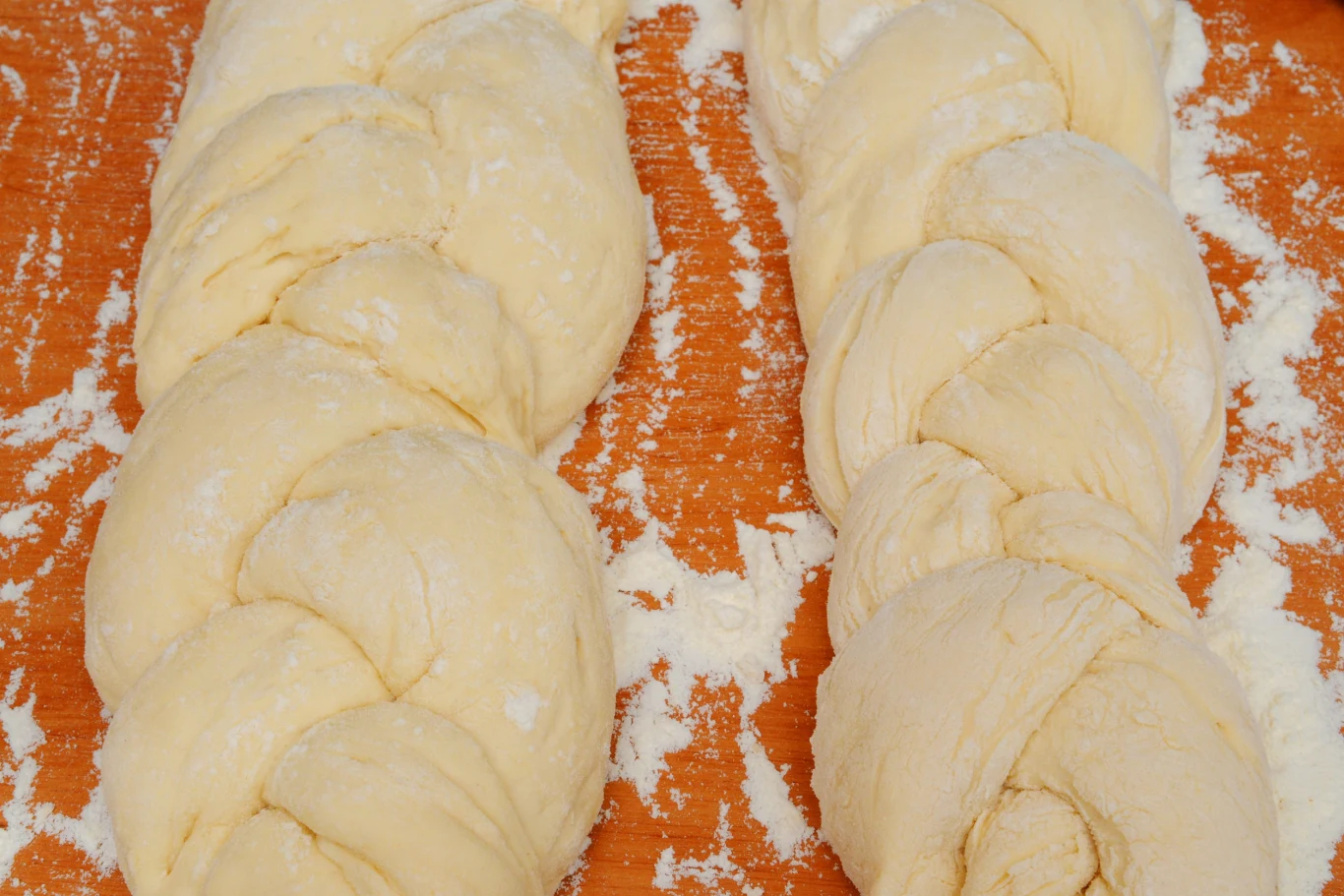 Chałka z tego przepisu na pewno ci wyjdzie Ciasto na chałkę maślaną.