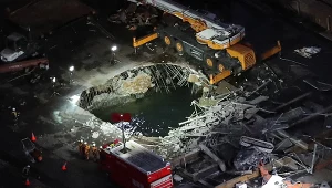 Dramatyczny wypadek w japońskiej hucie stali. Rusztowanie runęło na ziemię