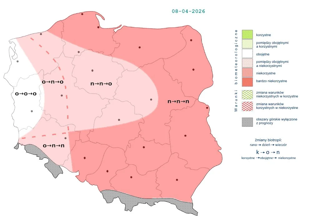 W zdecydowanej większości kraju przez niemal cały dzień panować będą niekorzystne warunki Polska podzielona na strefy biometeorologiczne z przewagą obszarów oznaczonych kolorem czerwonym i opisanych jako niekorzystne, w centrum i na zachodzie zaznaczona strefa o mniejszym natężeniu niekorzystnych warunków, a na północnym zachodzie niewielki...