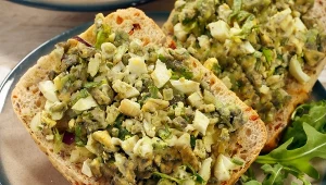 Egzotyczny owoc to składnik wielu zdrowych past kanapkowych