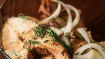 Karaś to polska ryba, która dobrze syci i świetnie smakuje. Może konkurować z łososiem.