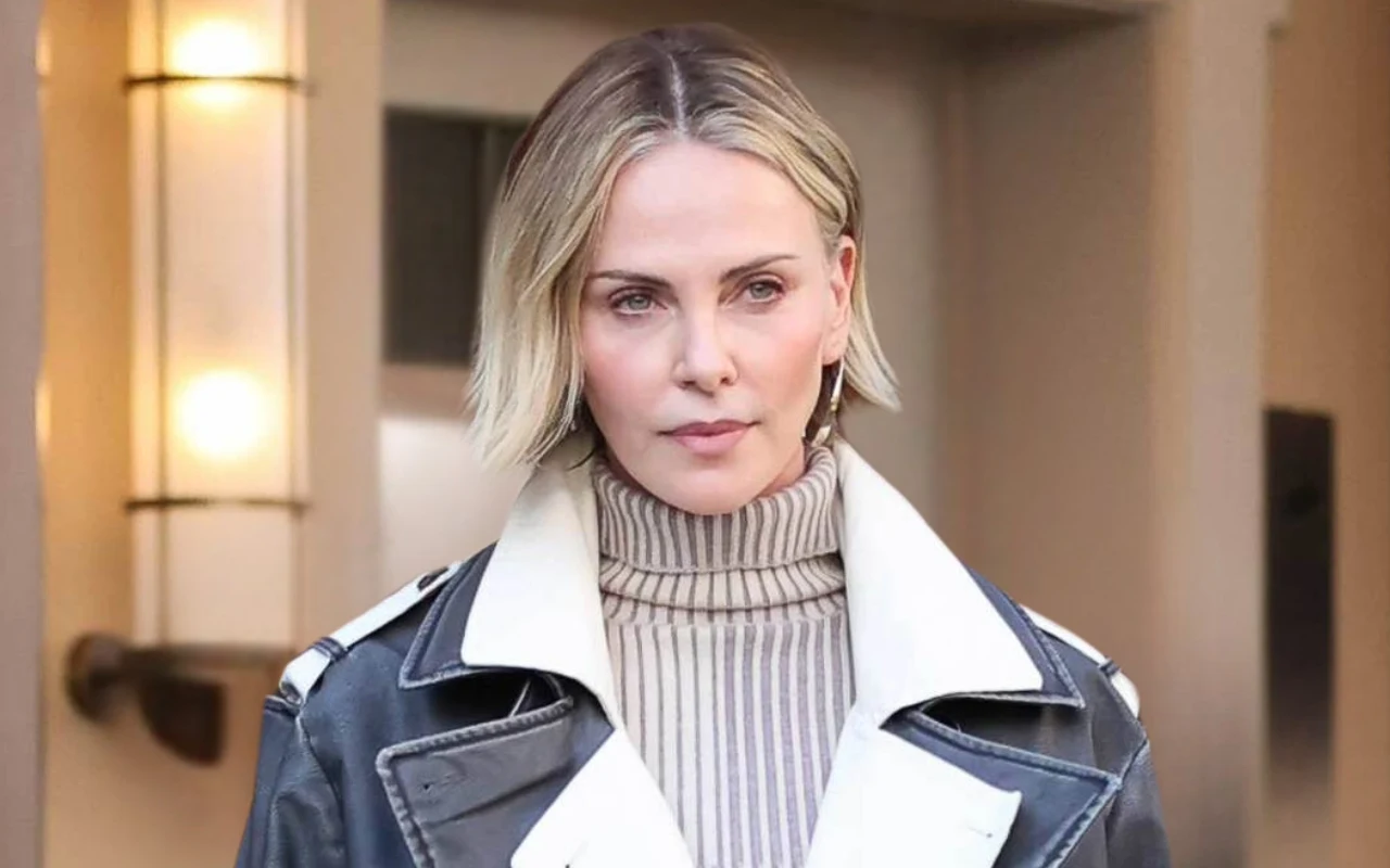 Charlize Theron ma niesamowitą historię początków kariery Charlize Theron. Historia początków kariery wielkiej aktorki jest niesamowita - o wszystkim zadecydowała scena w banku