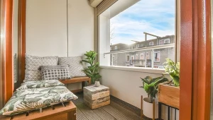 Mały balkon może być zarówno funkcjonalny jak i piękny