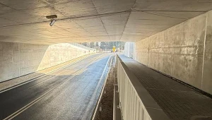 Tunel pod zakopianką za 90 mln zł otwarty. Obsłuży 39 tys. aut dziennie.